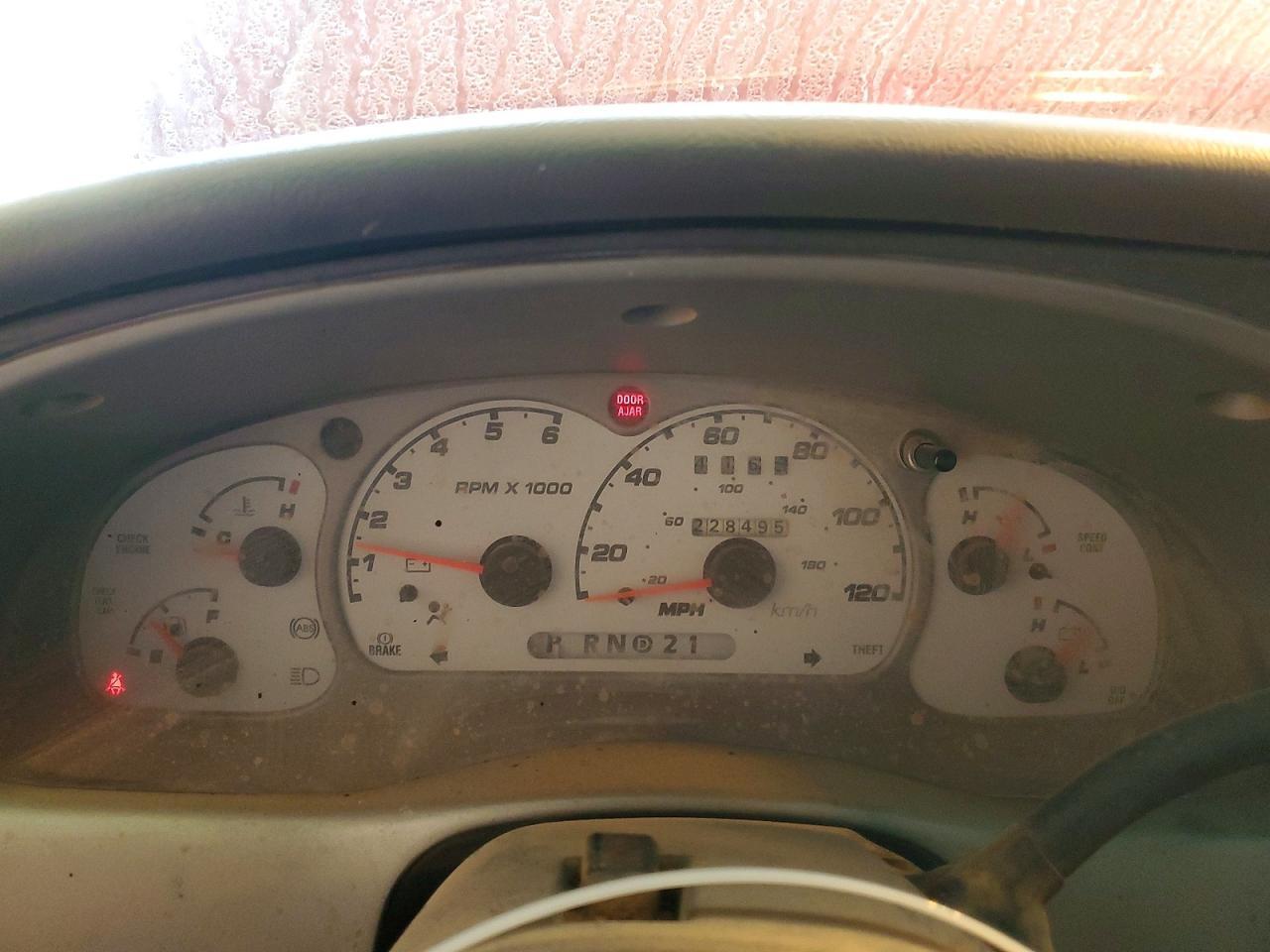 2002 FORD Explorer Sport Trac