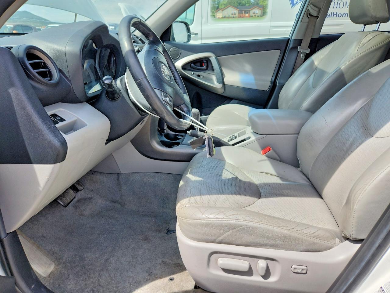 2010 TOYOTA RAV4