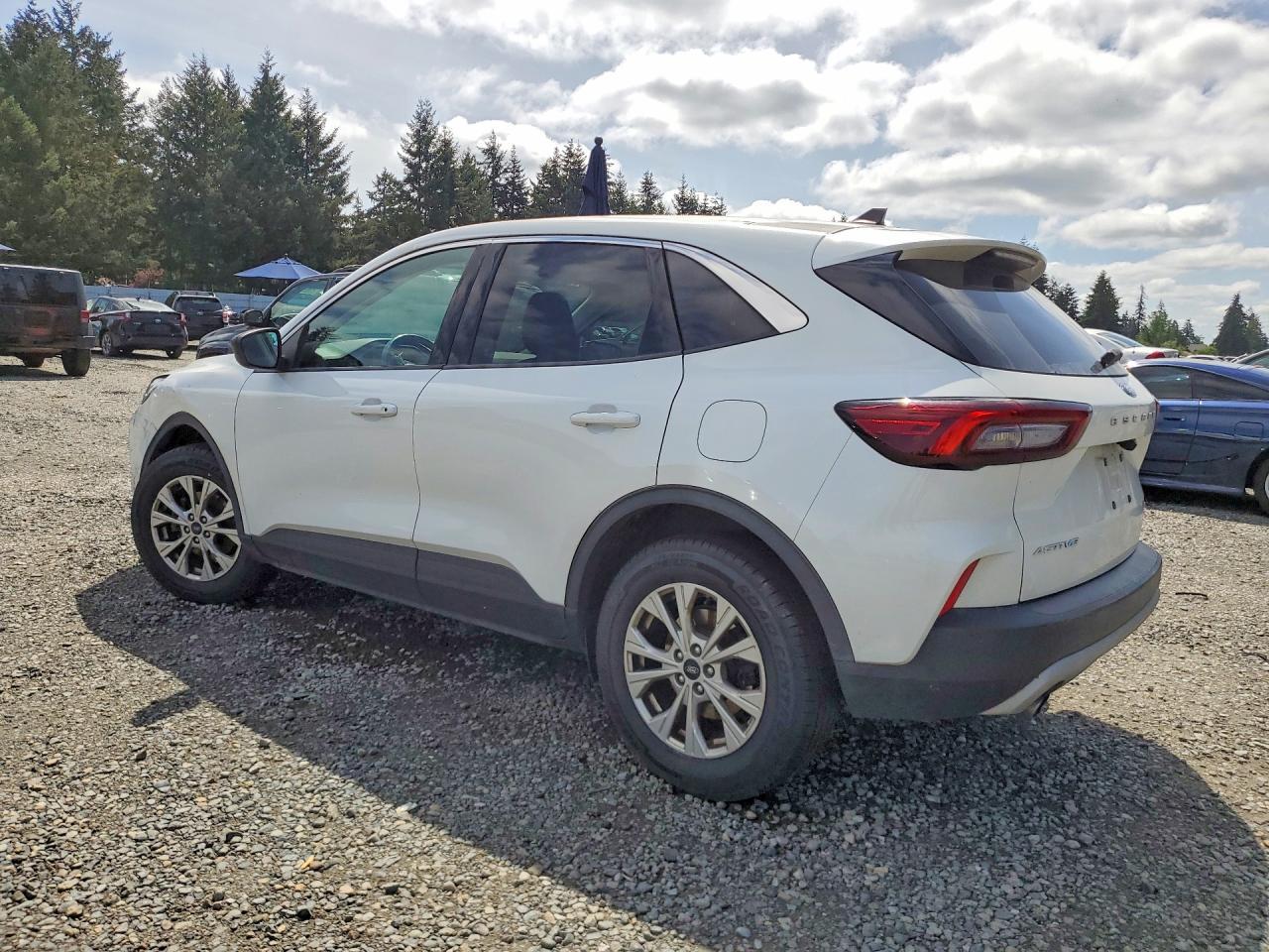 2023 FORD ESCAPE