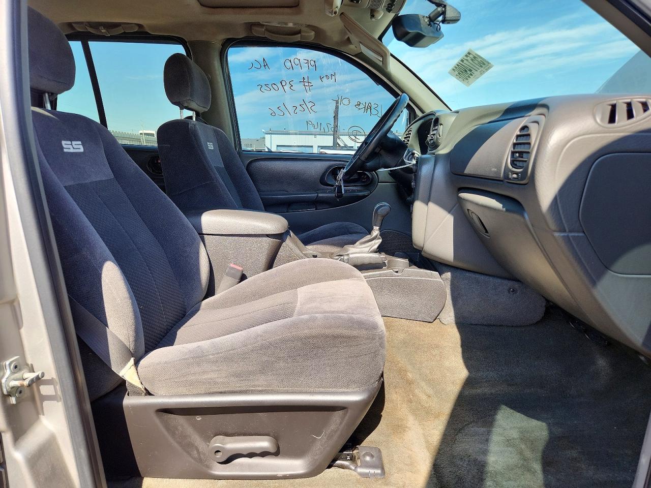 2004 CHEVROLET Trailblazer