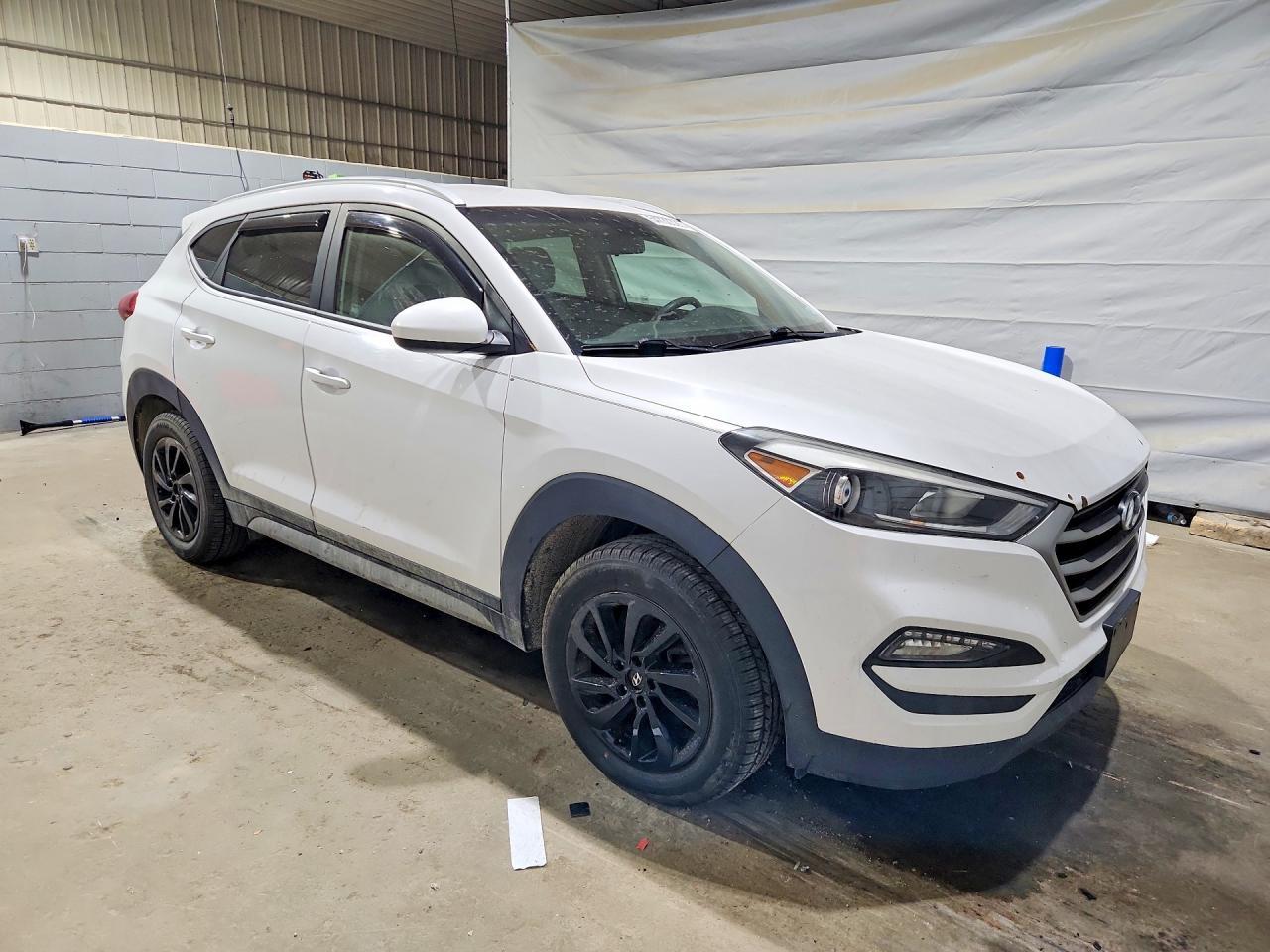 2017 HYUNDAI TUCSON
