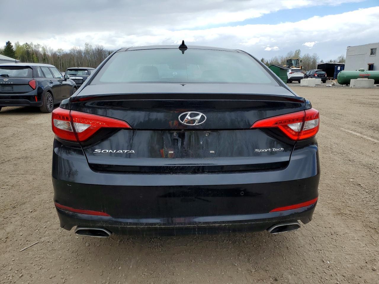 2016 HYUNDAI SONATA