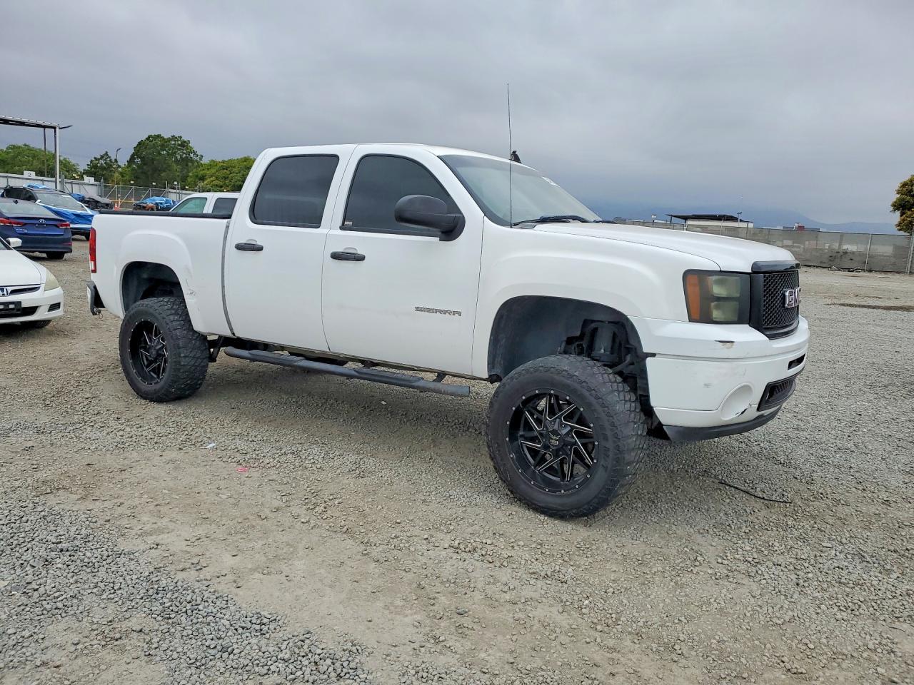 2011 GMC Sierra