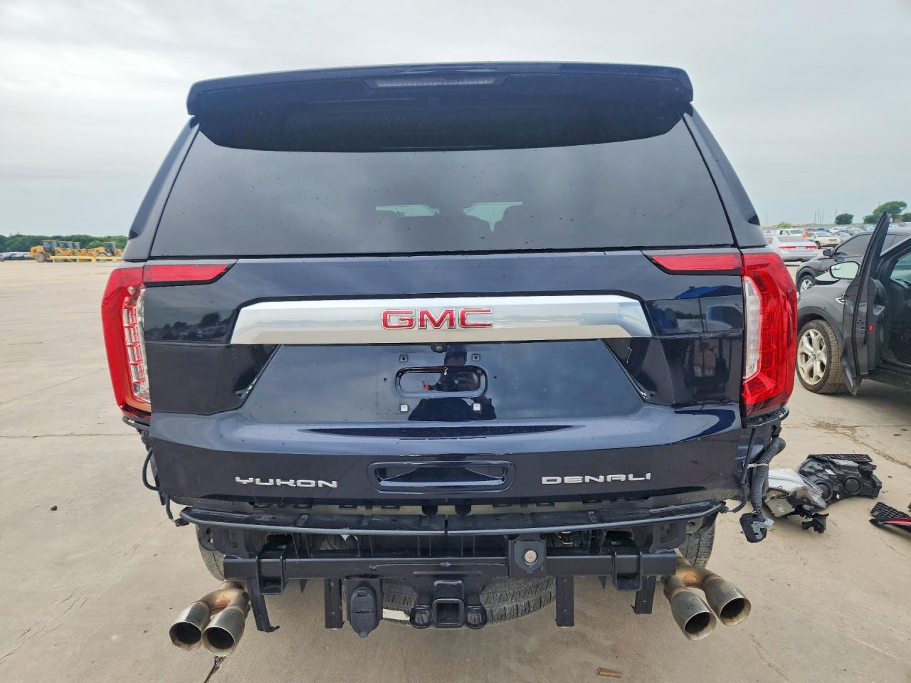 2023 GMC Yukon