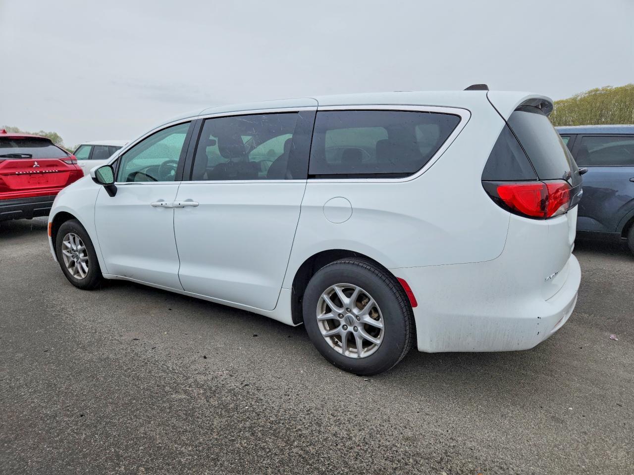 2023 CHRYSLER Voyager