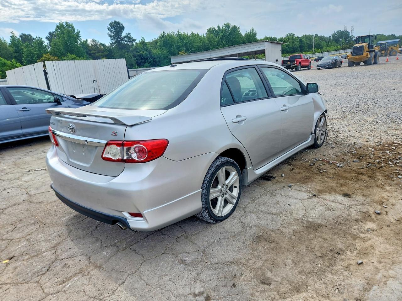 2013 TOYOTA COROLLA