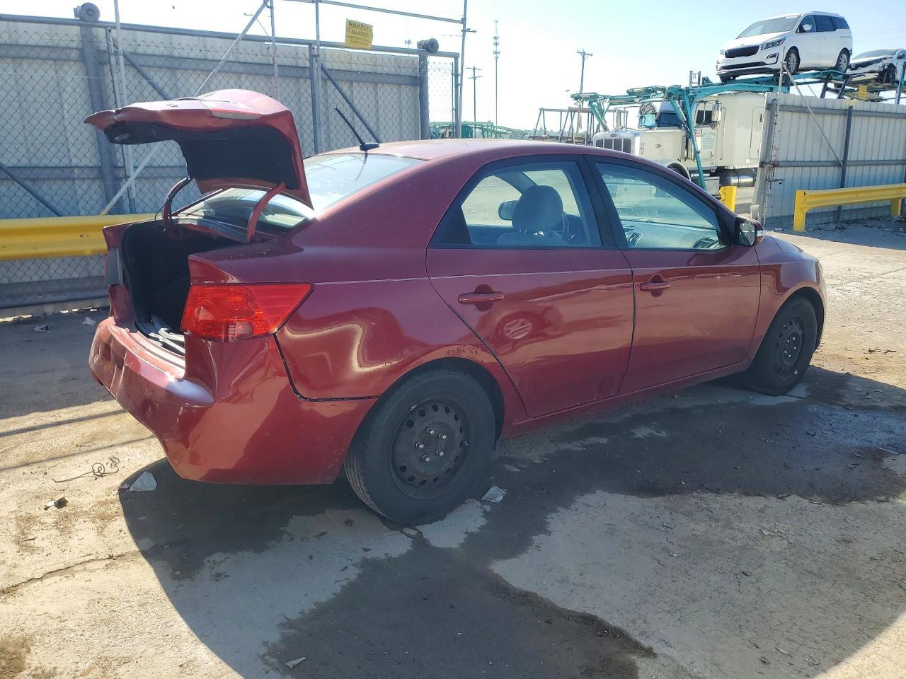 2010 KIA FORTE