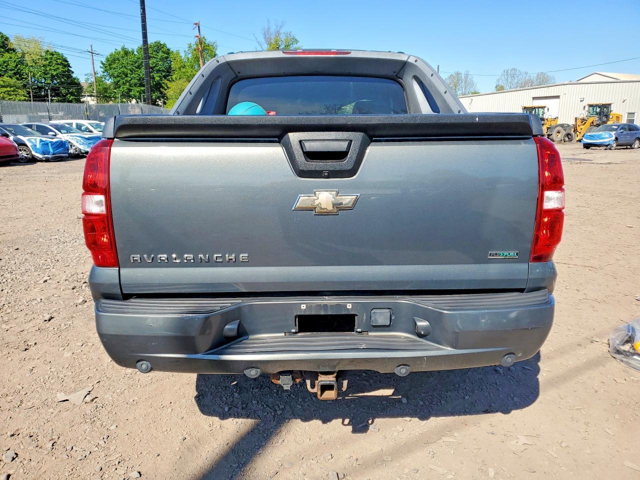 2011 CHEVROLET Avalanche