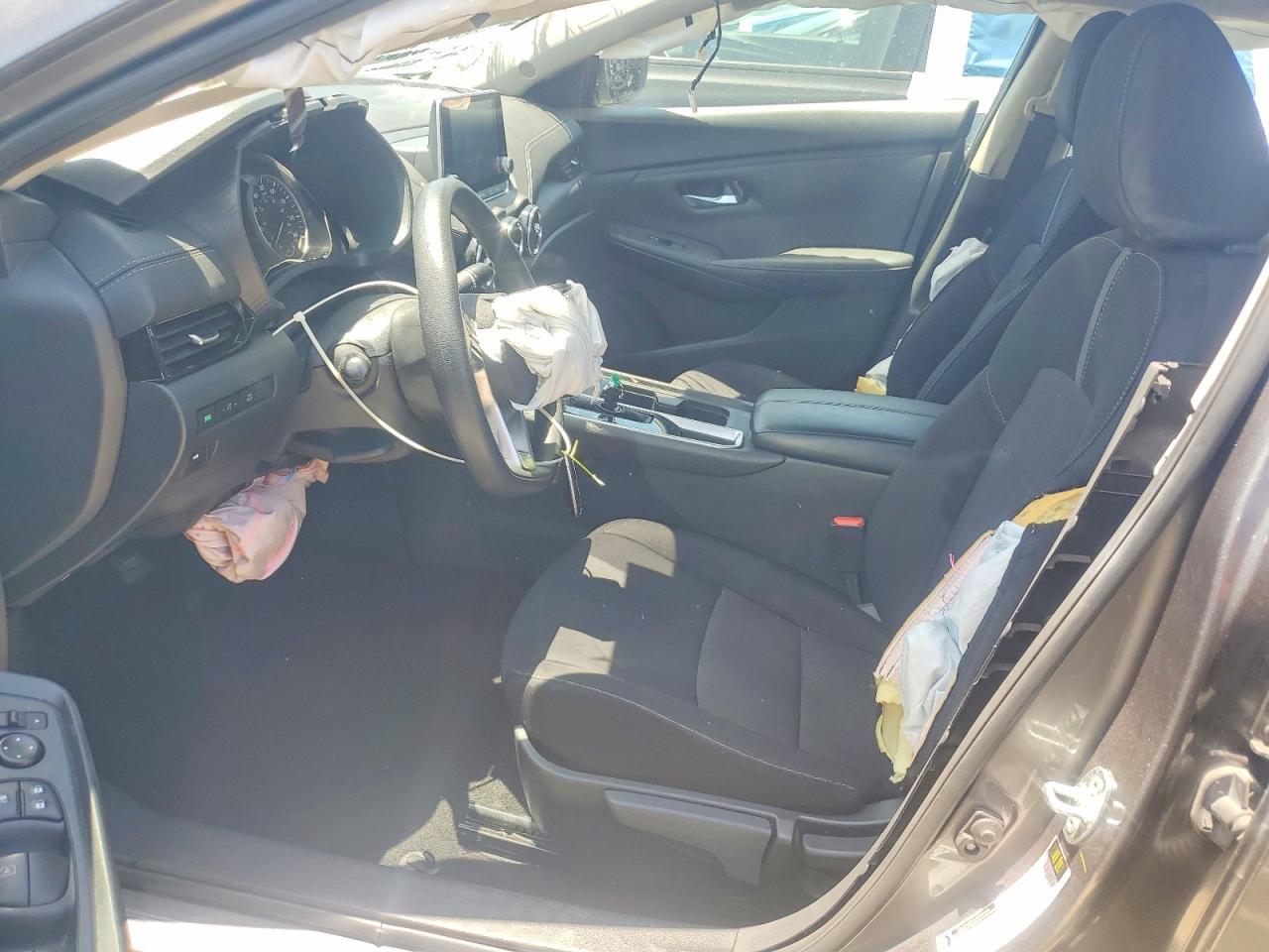 2024 NISSAN SENTRA