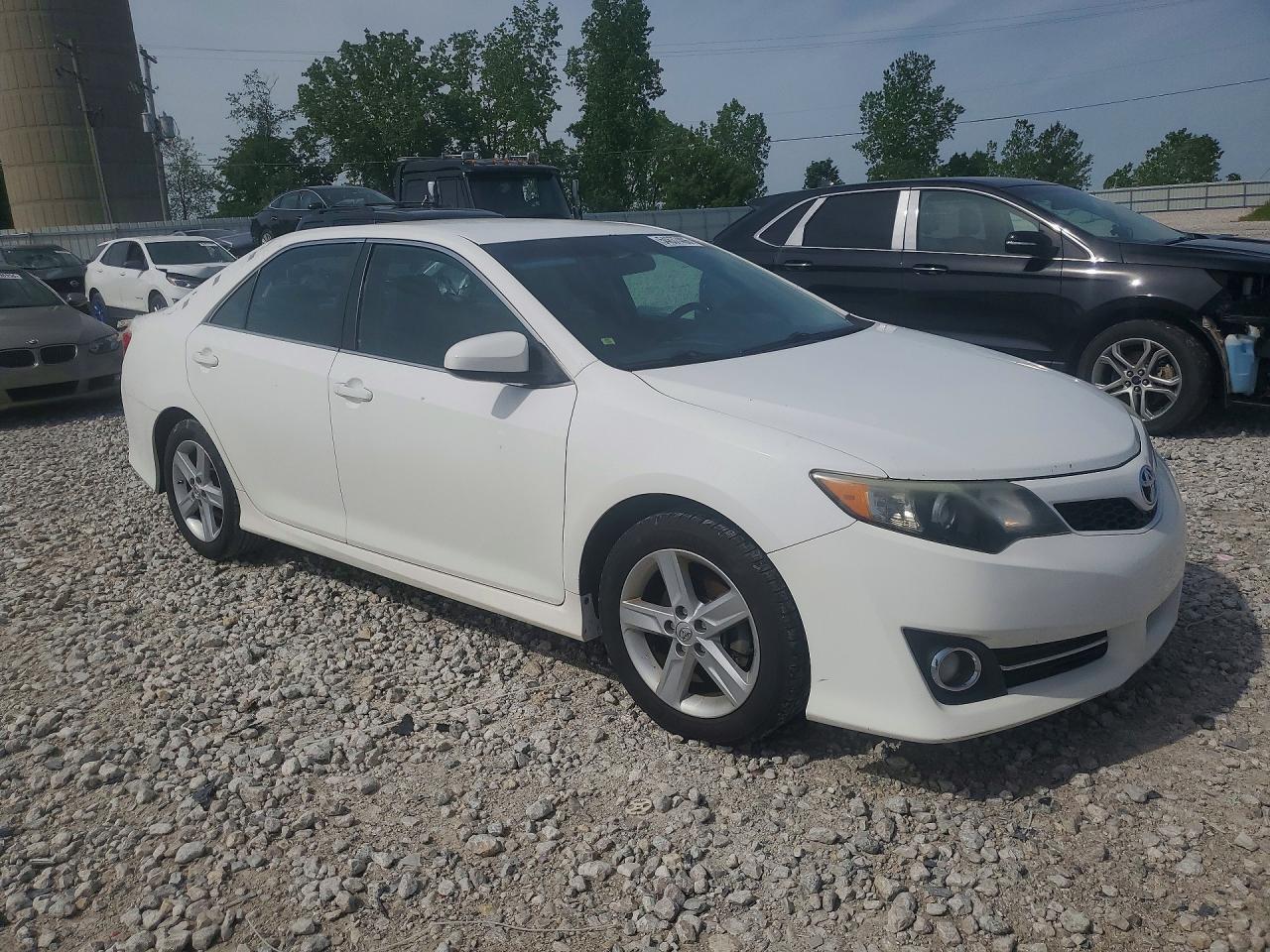2013 TOYOTA CAMRY