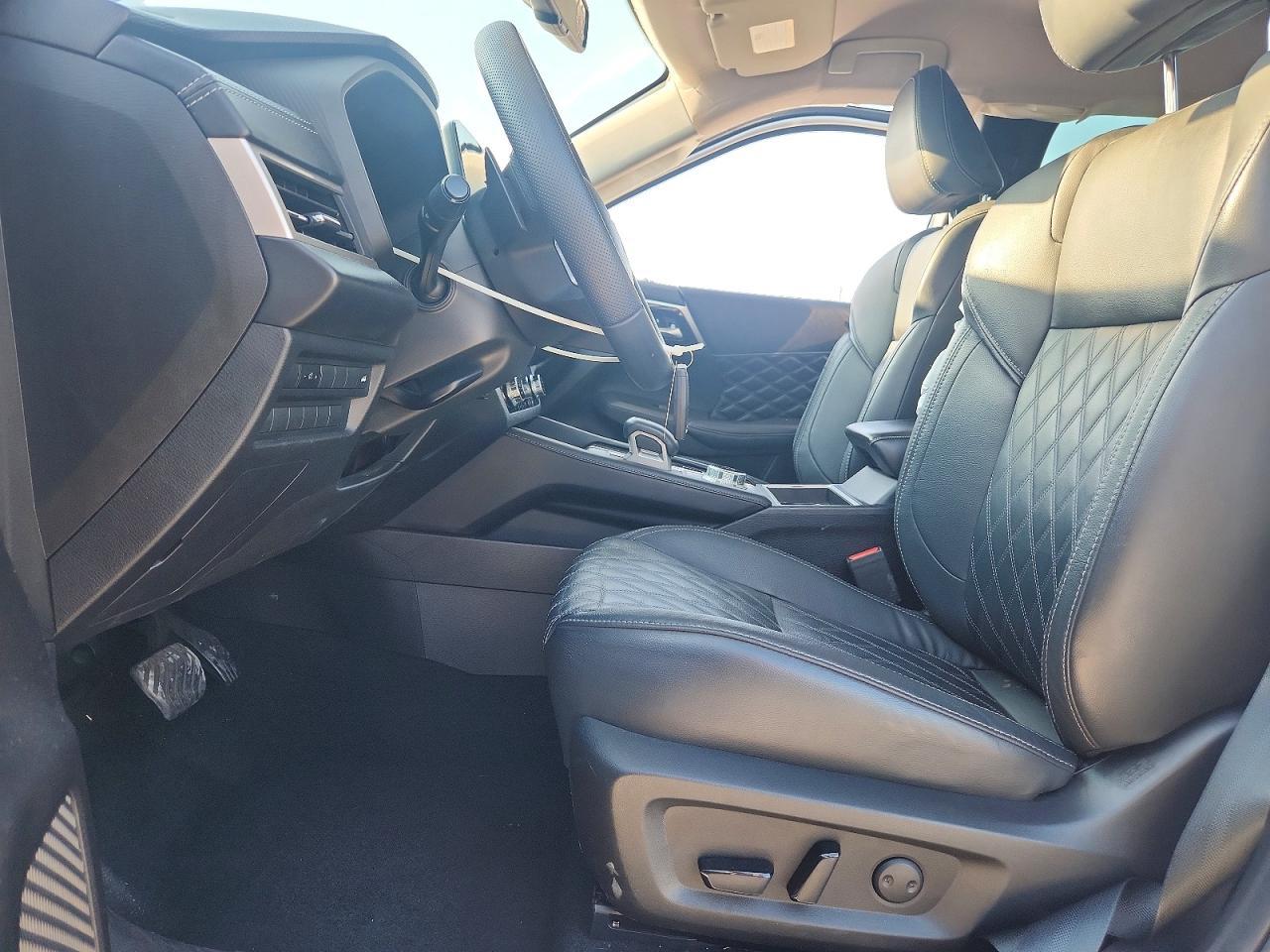 2022 MITSUBISHI outlander