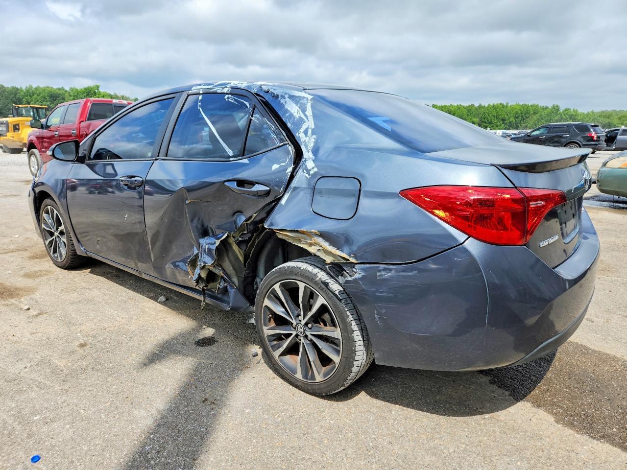 2017 TOYOTA COROLLA