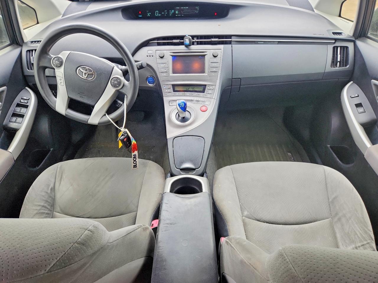 2012 TOYOTA PRIUS