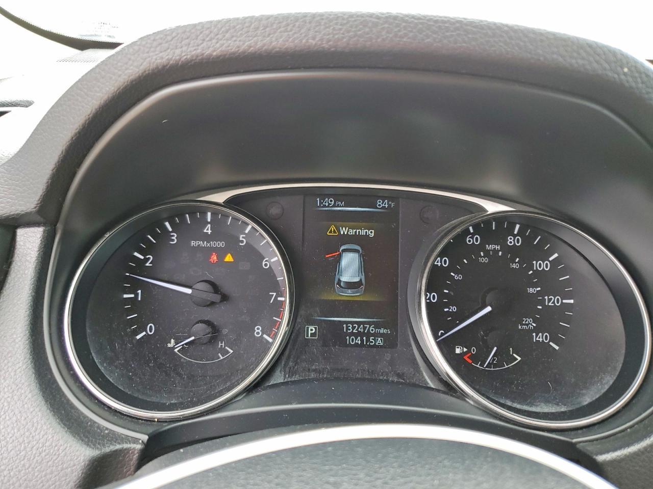 2015 NISSAN ROGUE