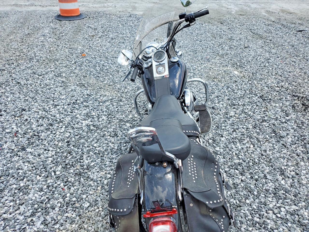 2001 HARLEY-DAVIDSON FLSTCI