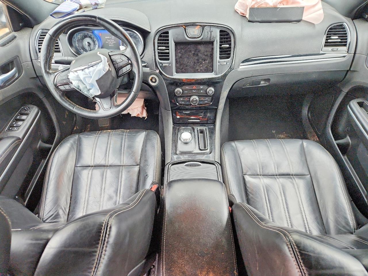 2021 CHRYSLER 300