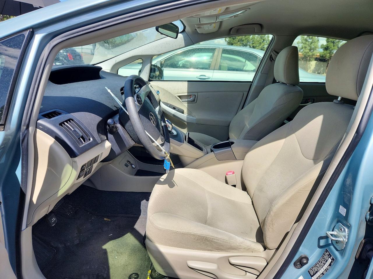 2012 TOYOTA PRIUS