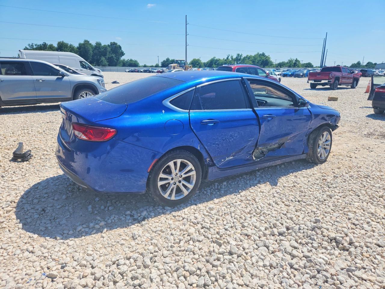 2016 CHRYSLER 200