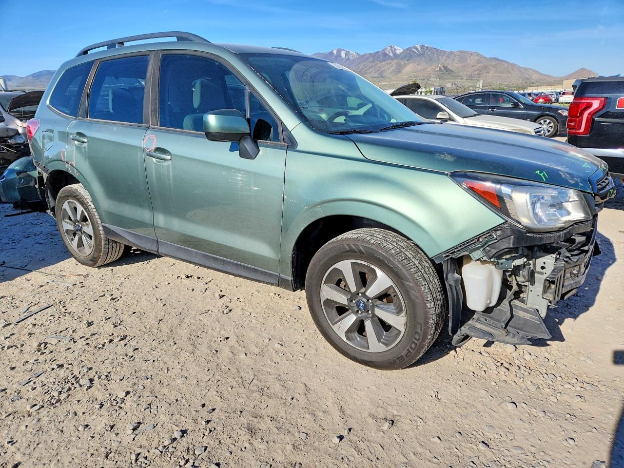 2017 SUBARU FORESTER