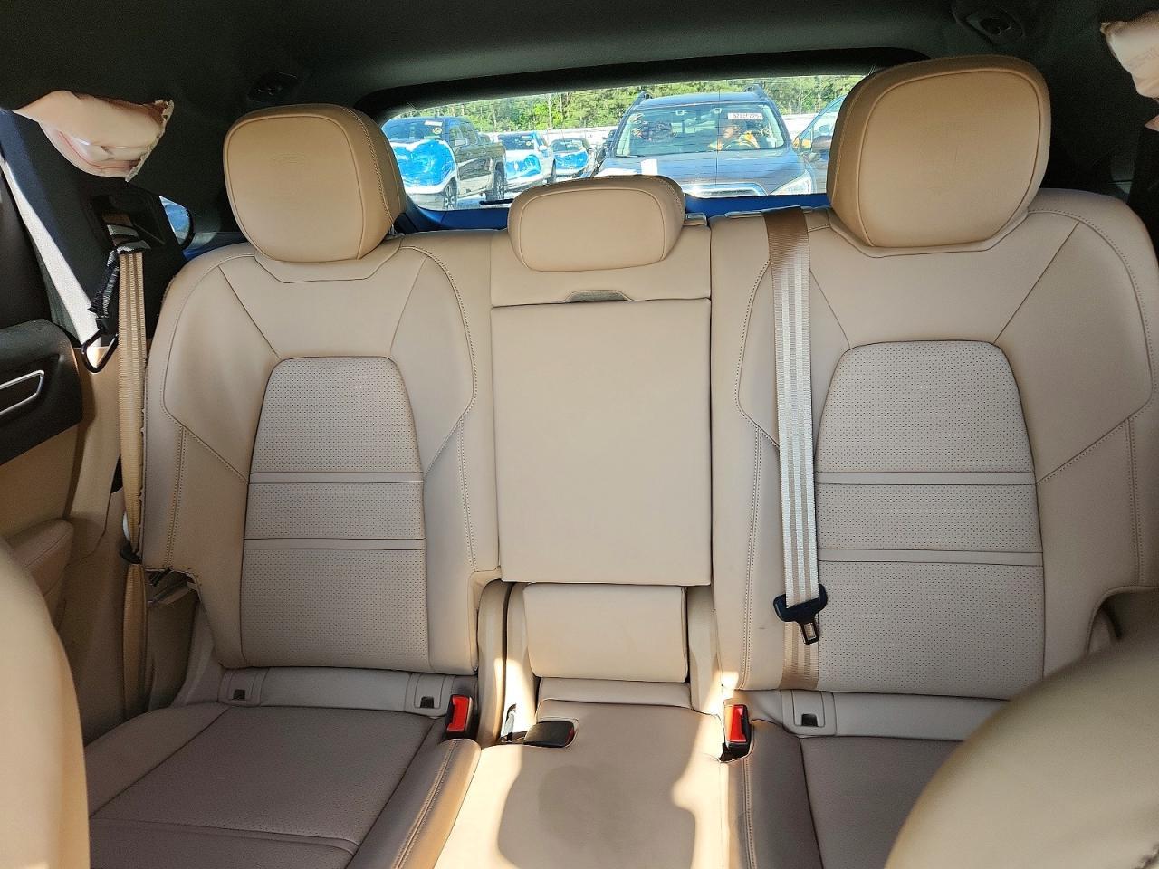 2023 PORSCHE CAYENNE