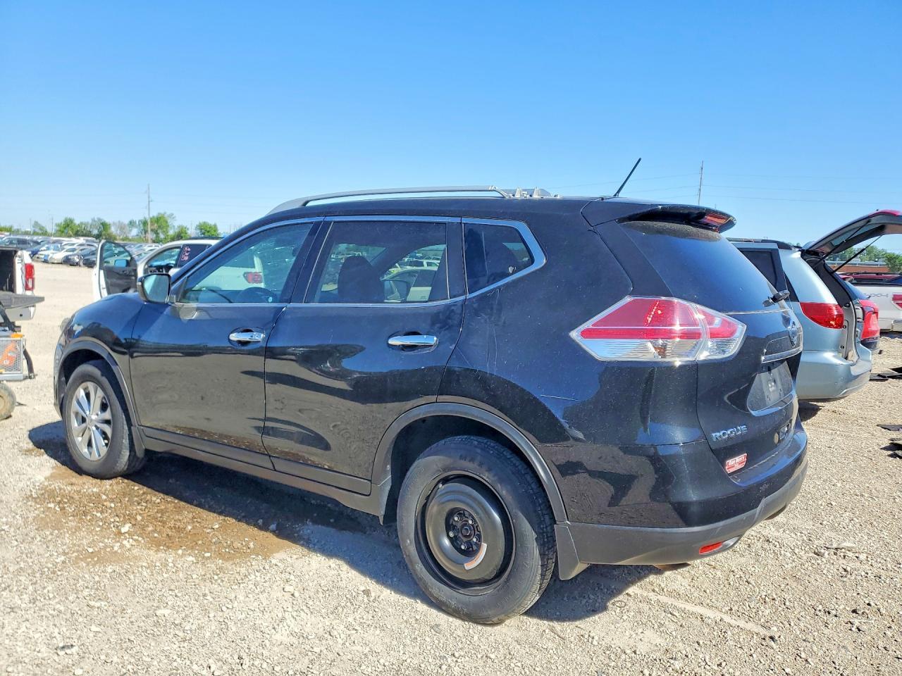 2016 NISSAN ROGUE
