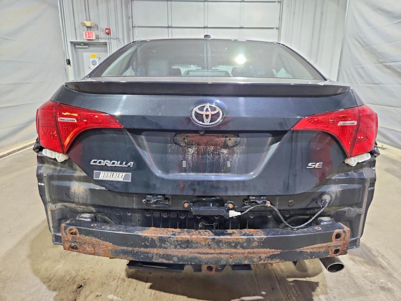 2017 TOYOTA COROLLA