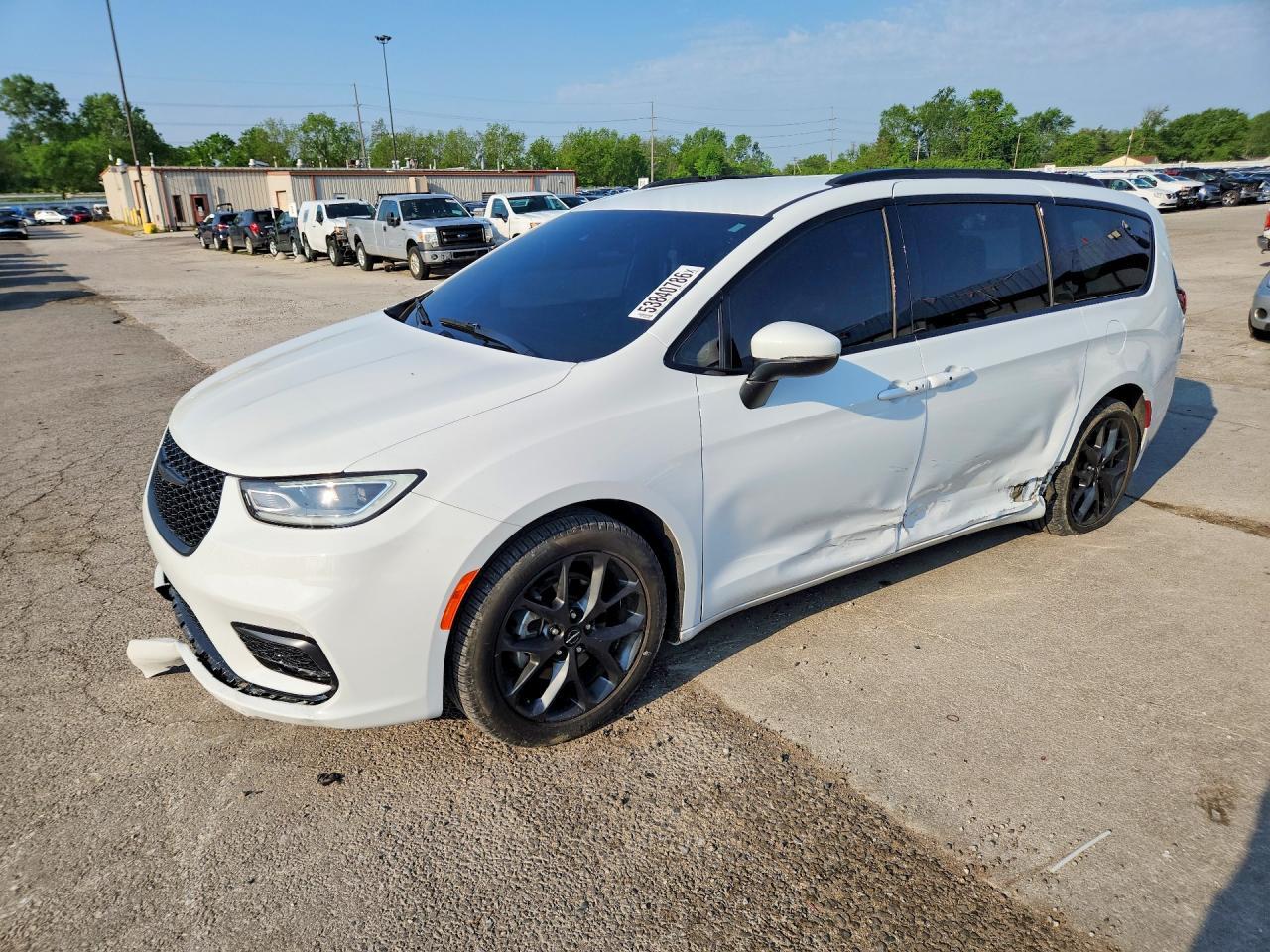 2023 CHRYSLER Pacifica