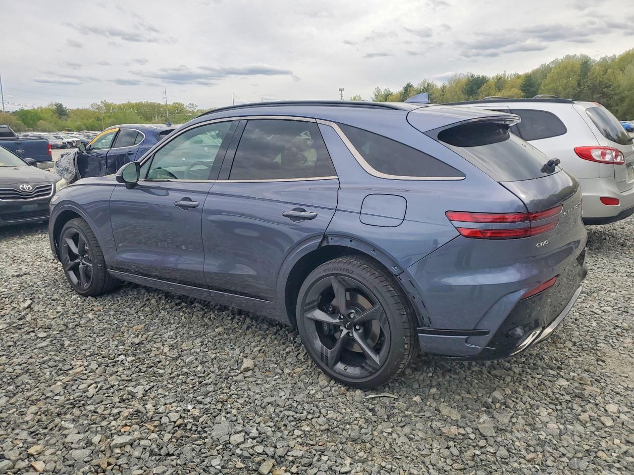 2026 GENESIS GV70