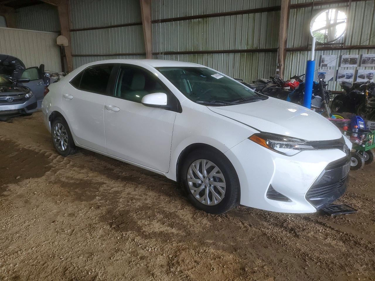 2019 TOYOTA COROLLA