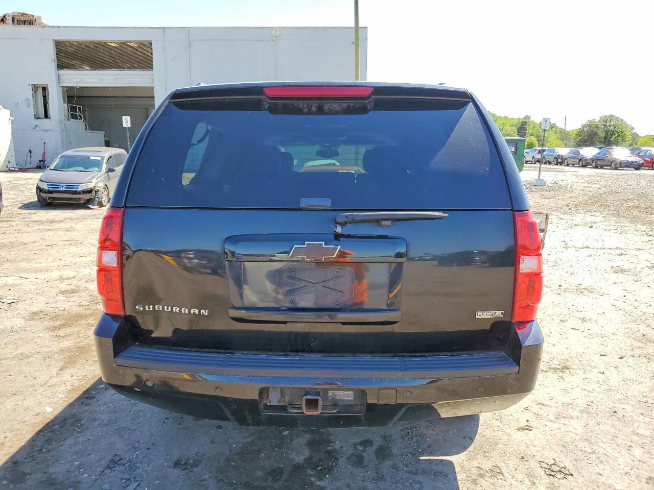 2012 CHEVROLET Suburban