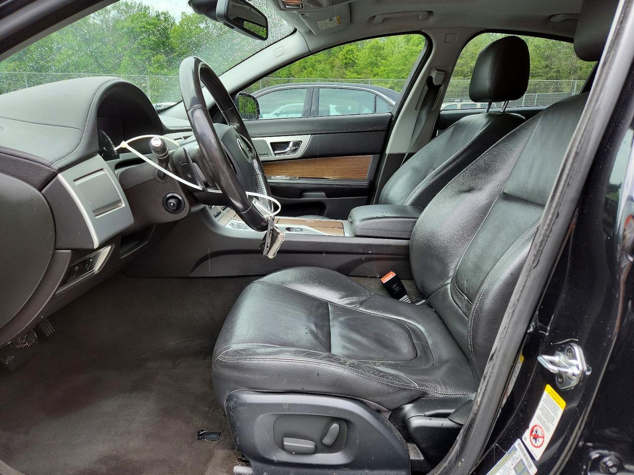 2015 JAGUAR XF