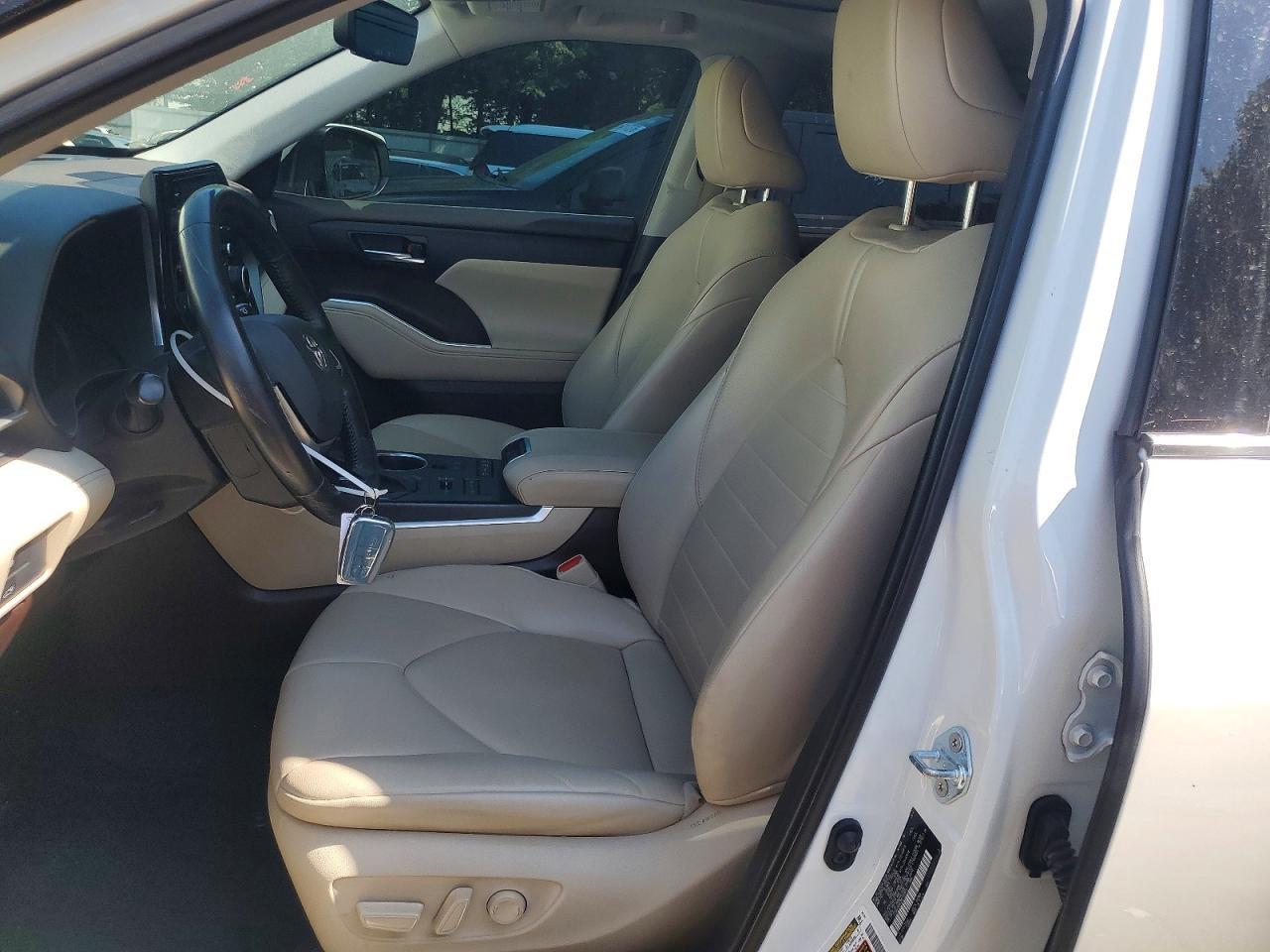 2021 TOYOTA HIGHLANDER