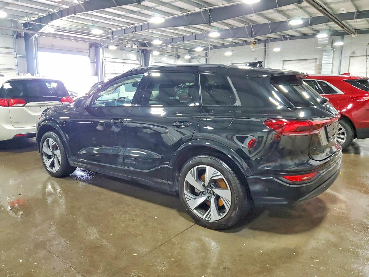 2025 AUDI Q6 e-tron