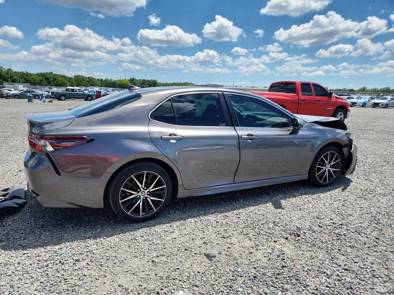 2022 TOYOTA CAMRY