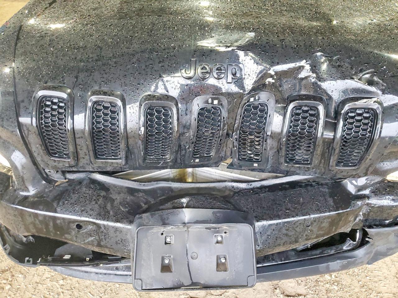 2018 JEEP CHEROKEE