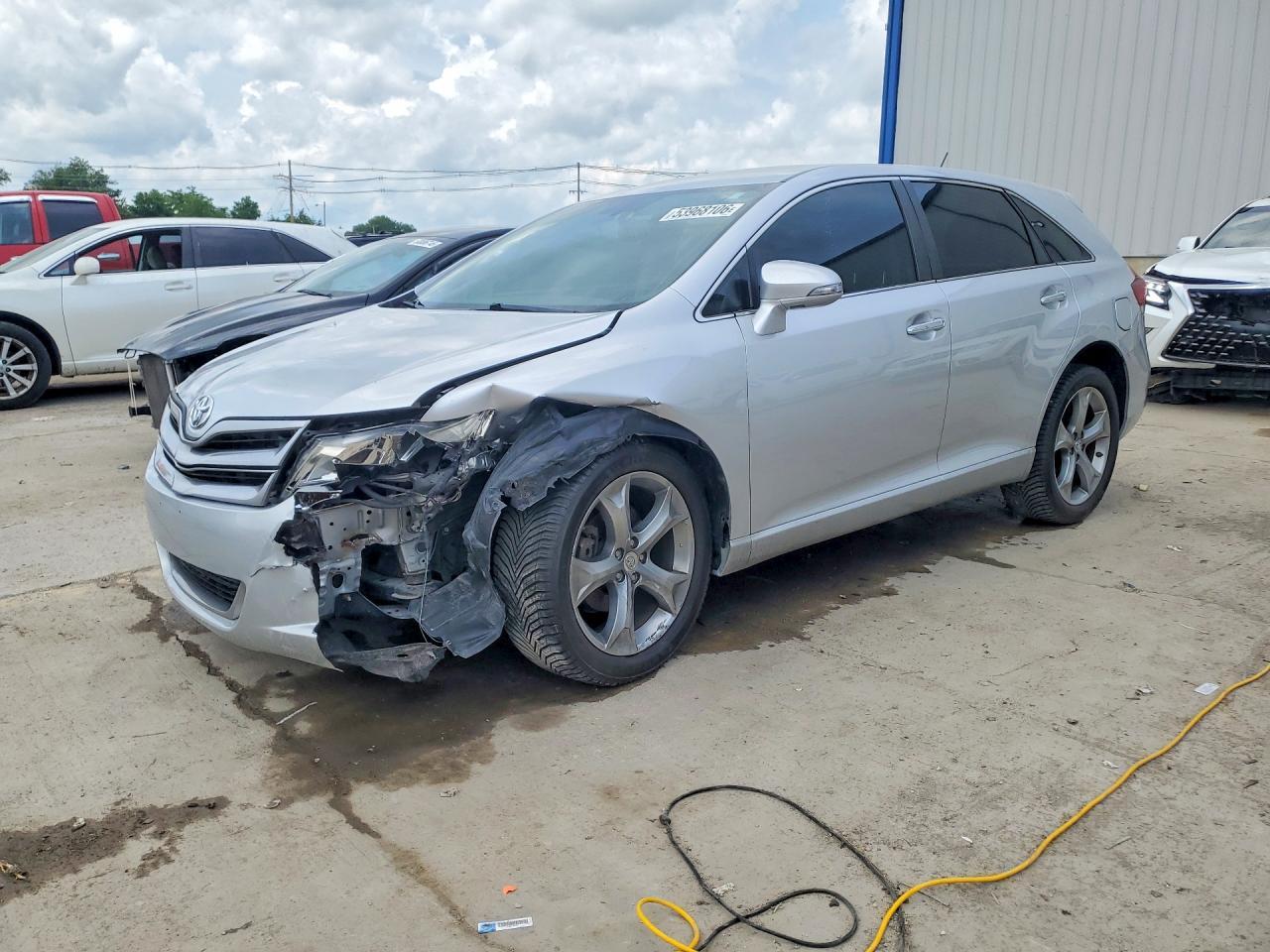 2013 TOYOTA VENZA