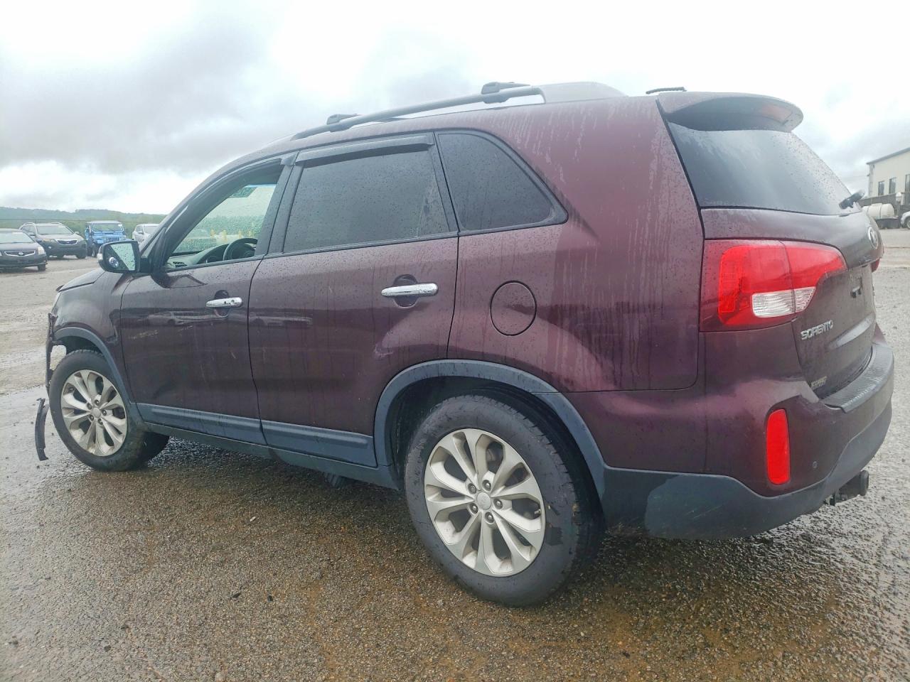 2014 KIA SORENTO