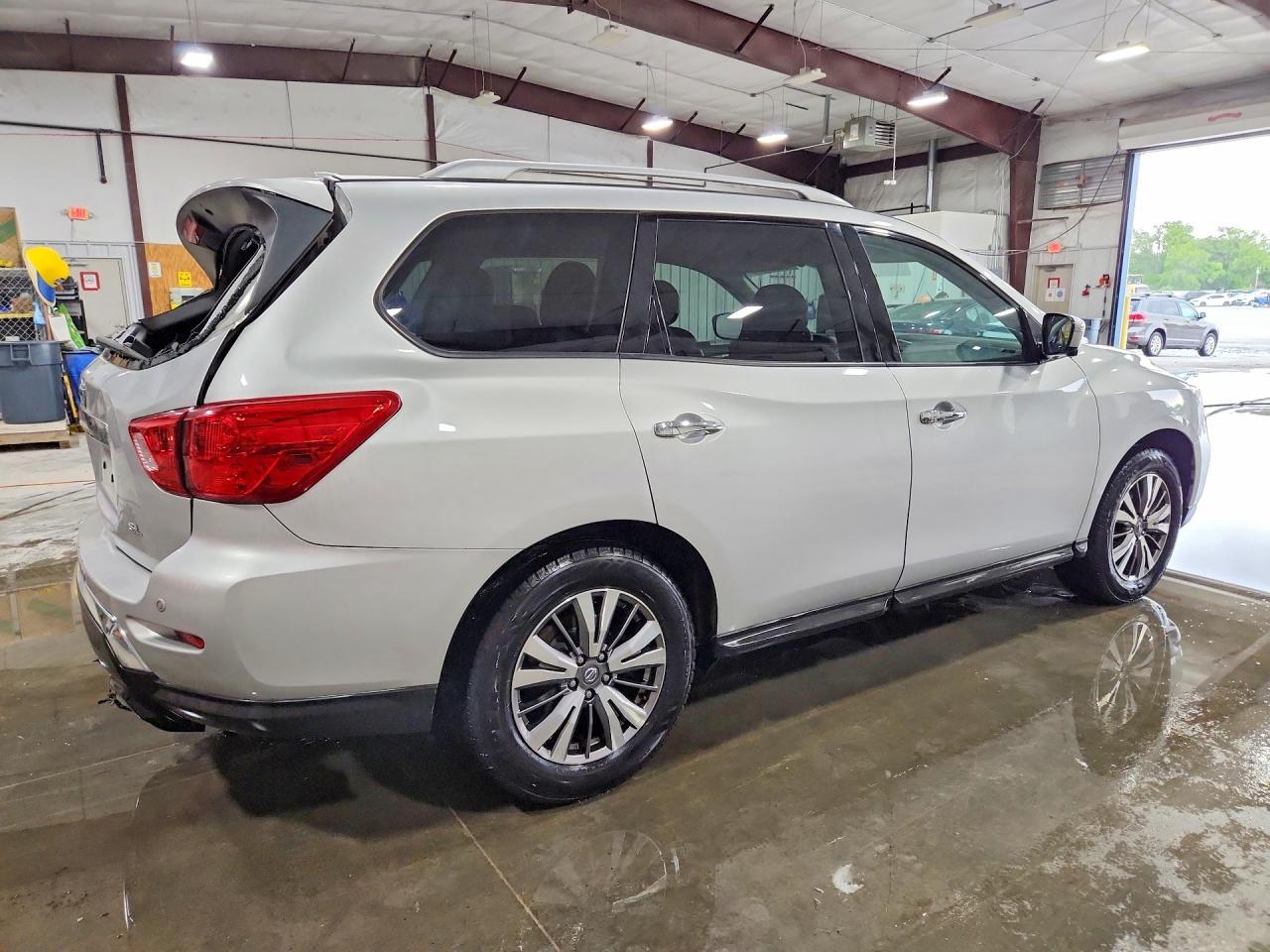 2019 NISSAN PATHFINDER