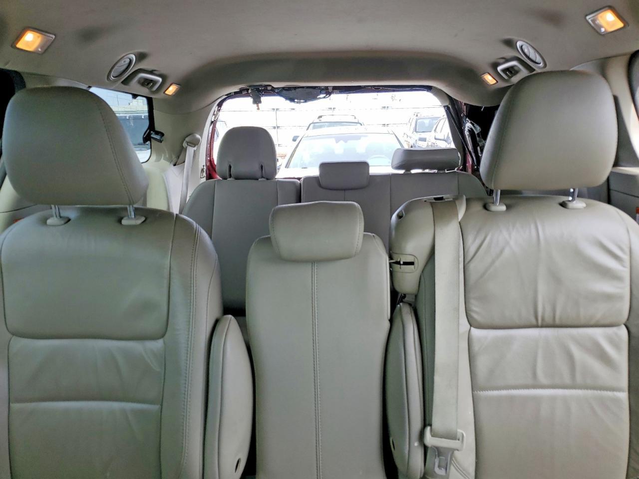 2017 TOYOTA SIENNA