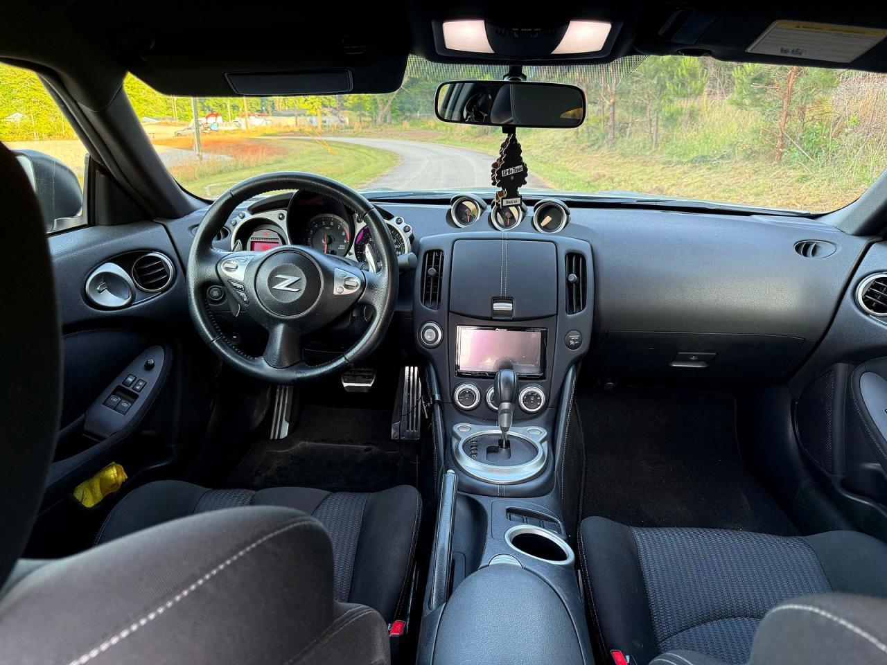 2016 NISSAN 370Z