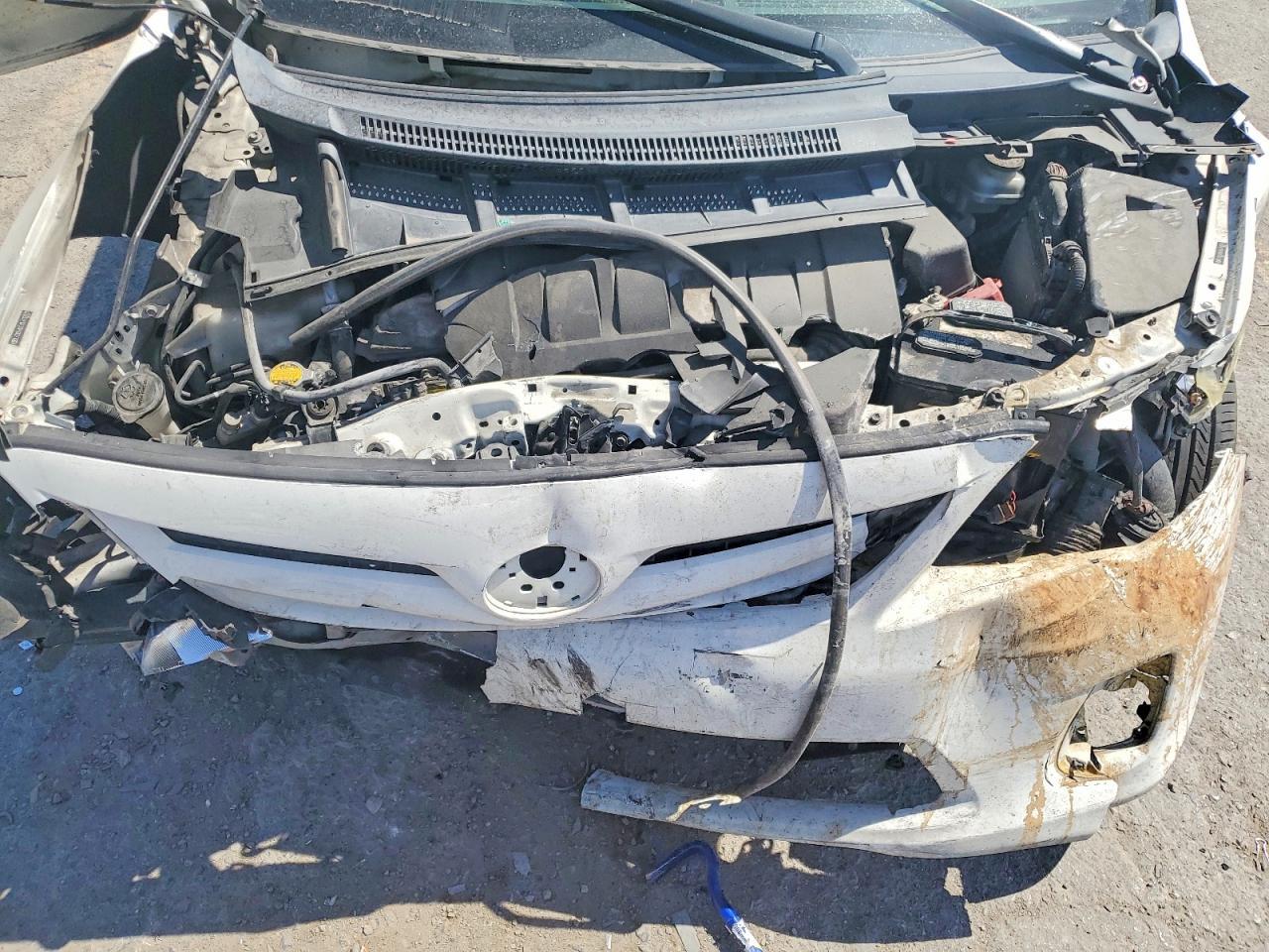 2011 TOYOTA COROLLA