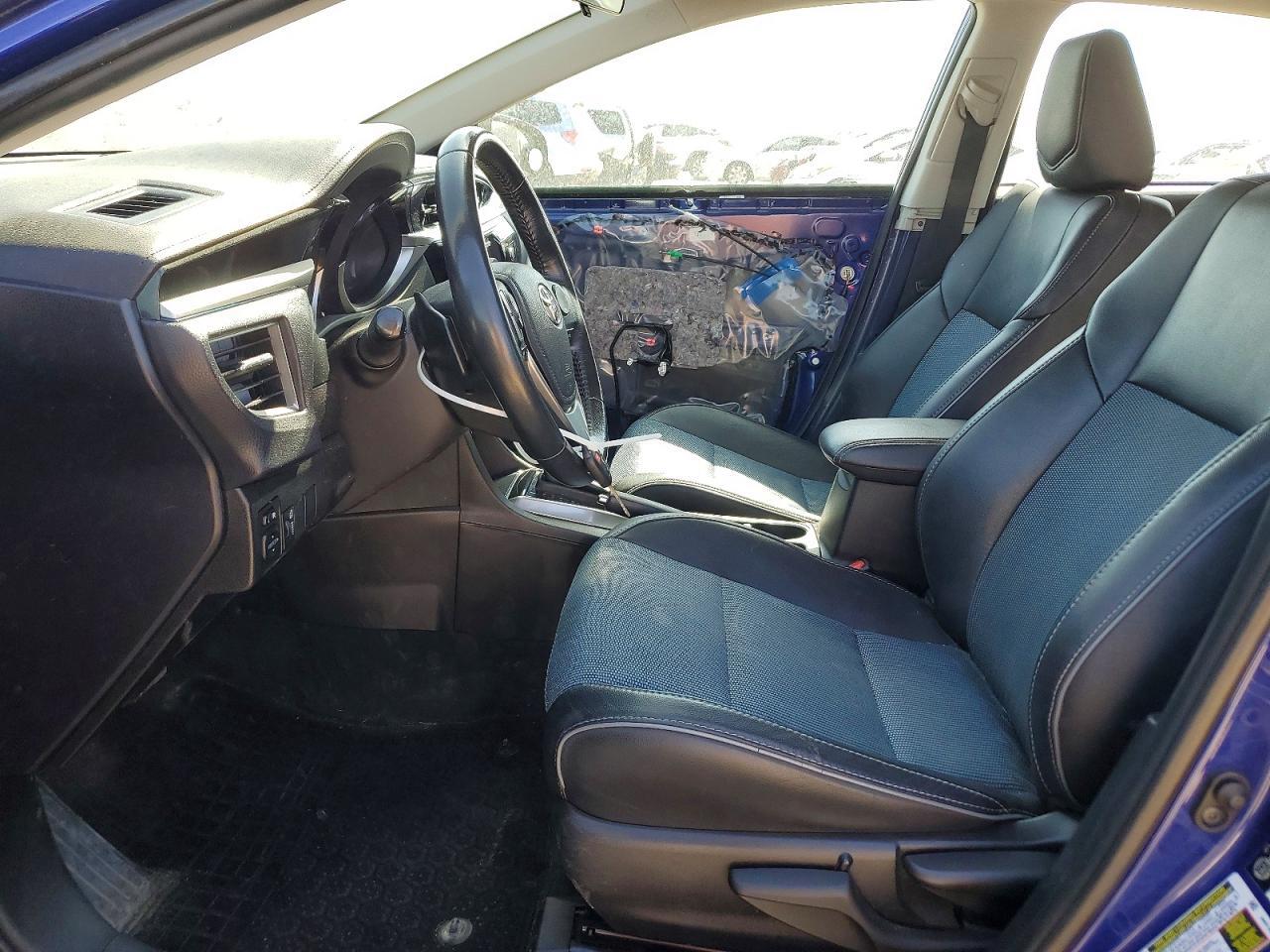 2016 TOYOTA COROLLA