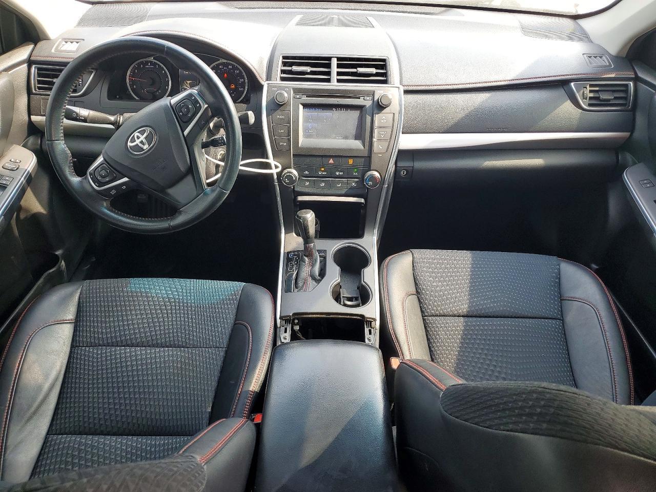 2015 TOYOTA CAMRY