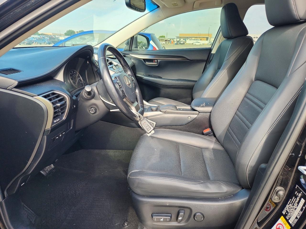2017 LEXUS NX 200T