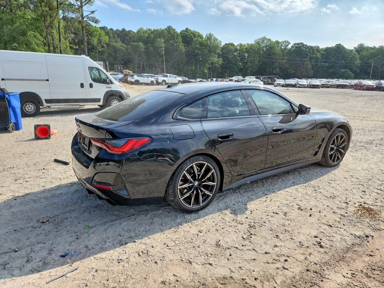 2022 BMW i4