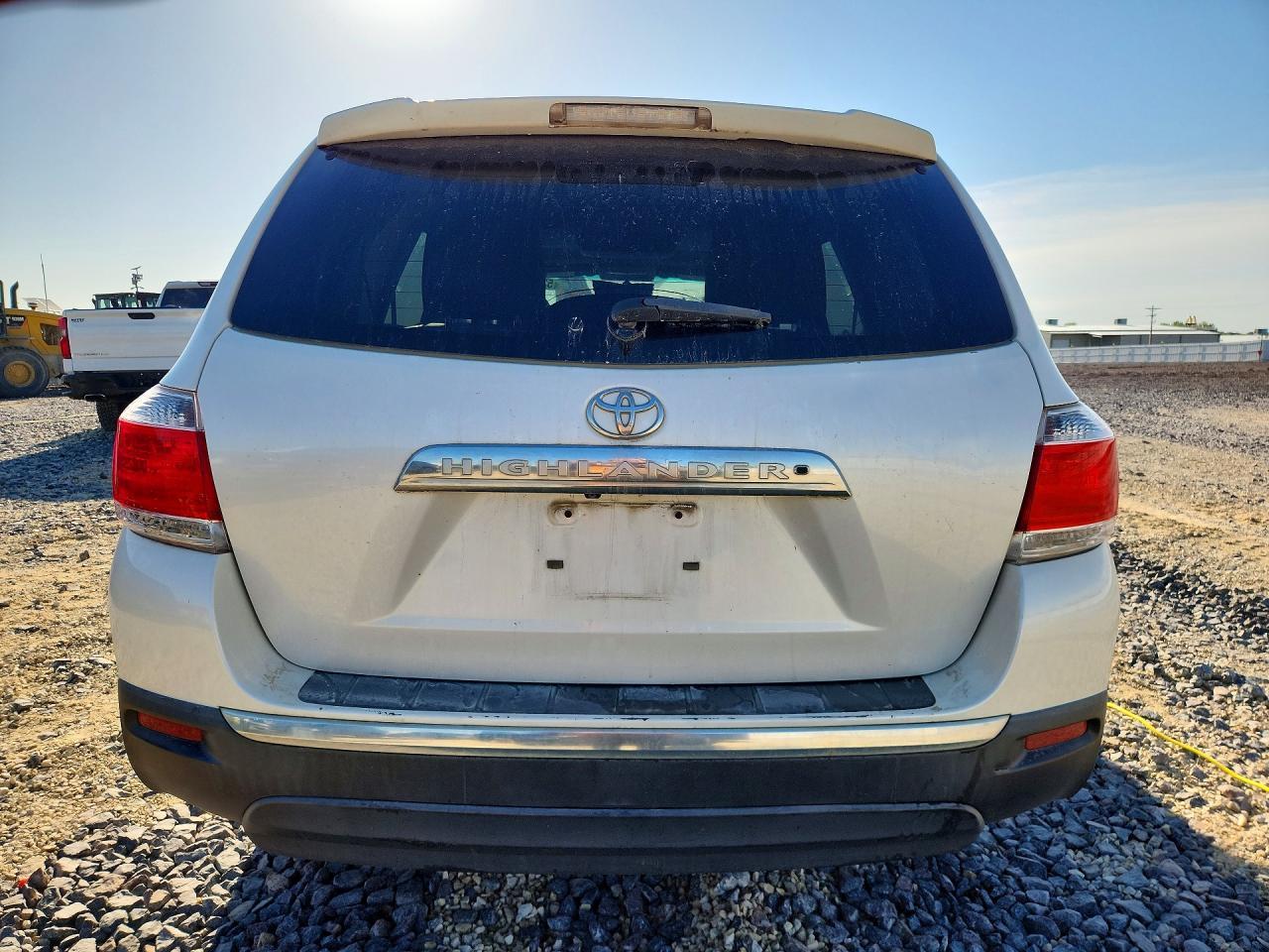 2013 TOYOTA HIGHLANDER