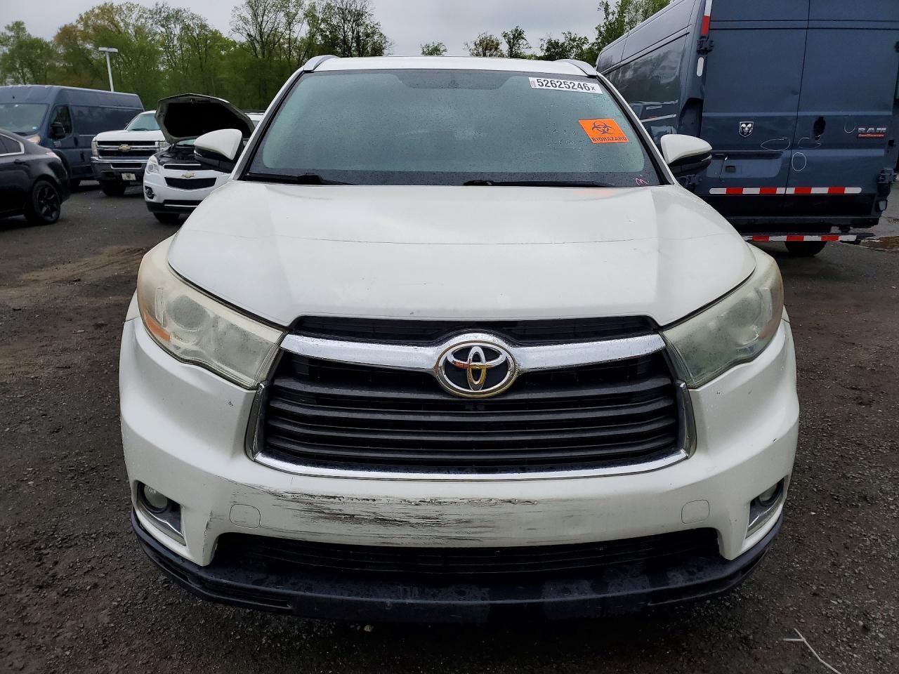 2014 TOYOTA HIGHLANDER