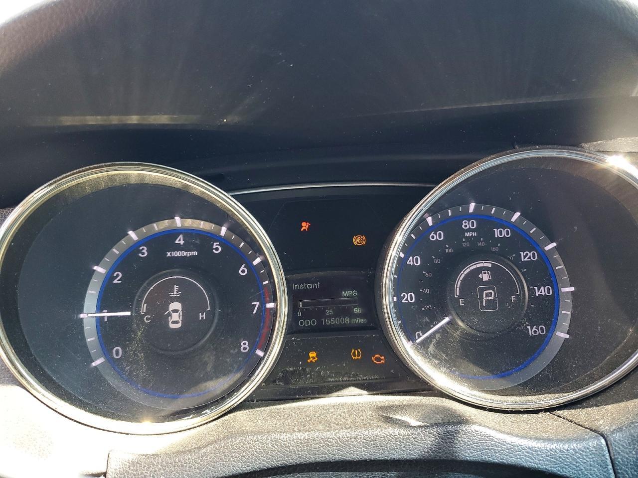 2011 HYUNDAI SONATA