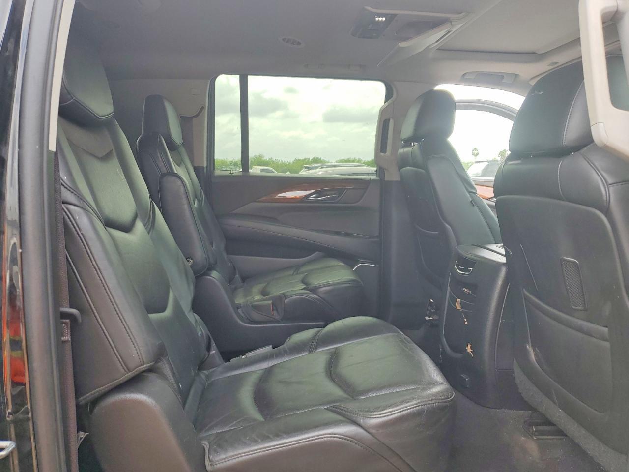 2015 CADILLAC Escalade ESV