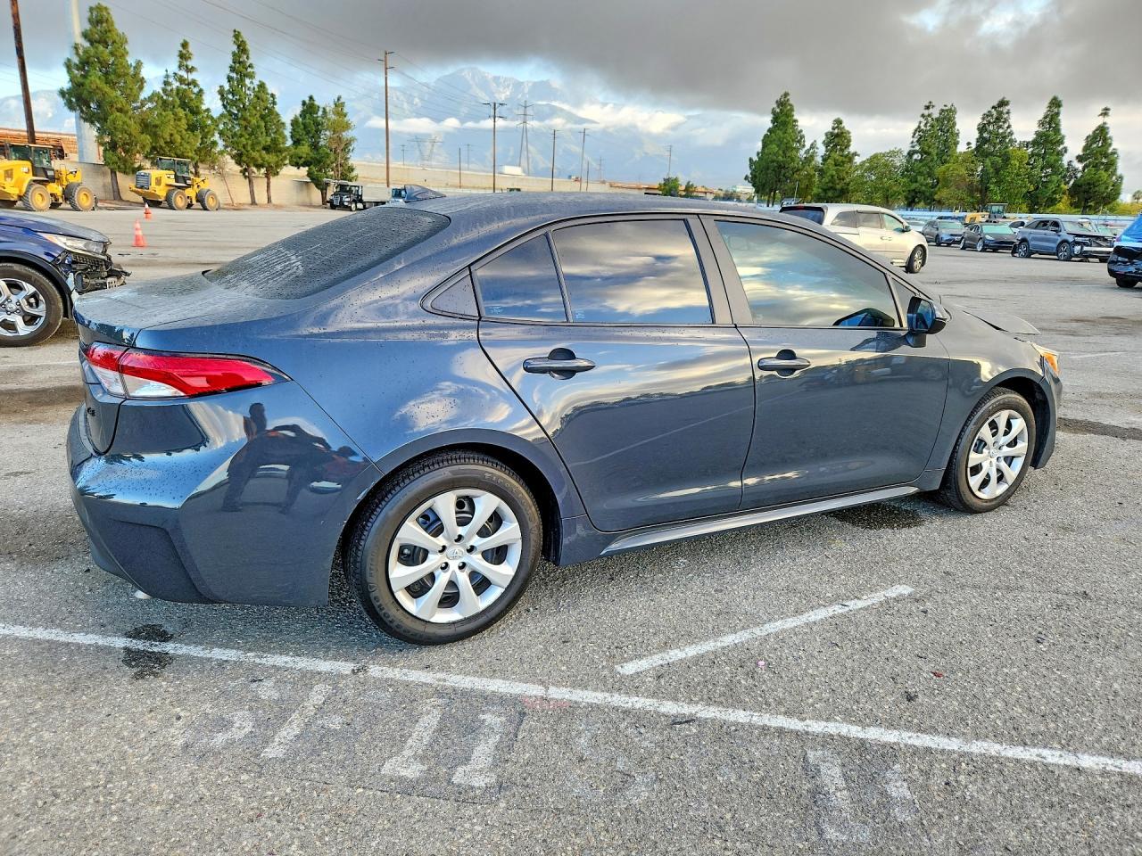 2025 TOYOTA COROLLA